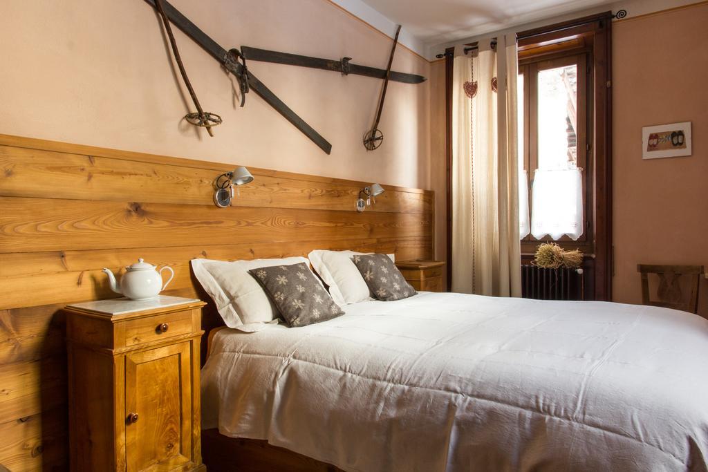 Bed and Breakfast Tre Alberi Liberi Аланья-Вальсезия Экстерьер фото